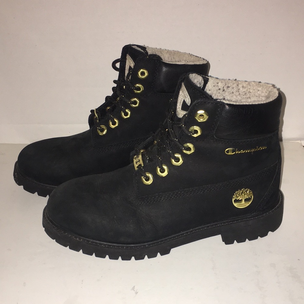 TIMBERLAND CHAMPION EDITION LINED WORKBOOTS BLACK WITH GOLD EMBELLISHED METAL